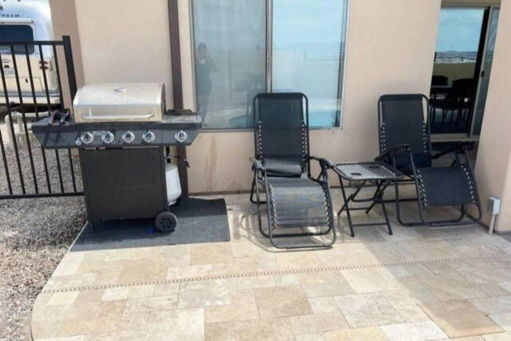 לייק הבאסו סיטי Havasu Retreat! Pool, Spa, Gym & View מראה חיצוני תמונה
