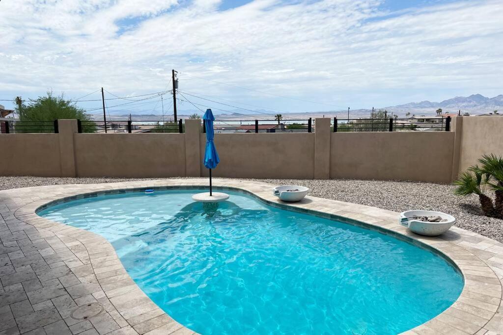 לייק הבאסו סיטי Havasu Retreat! Pool, Spa, Gym & View מראה חיצוני תמונה